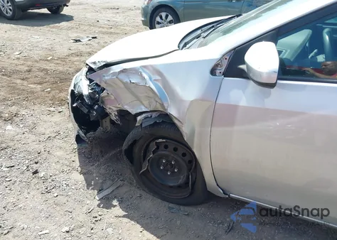 2018 Toyota Corolla Le z USA, uszkodzony, nr VIN 2T1BURHE6JC002098